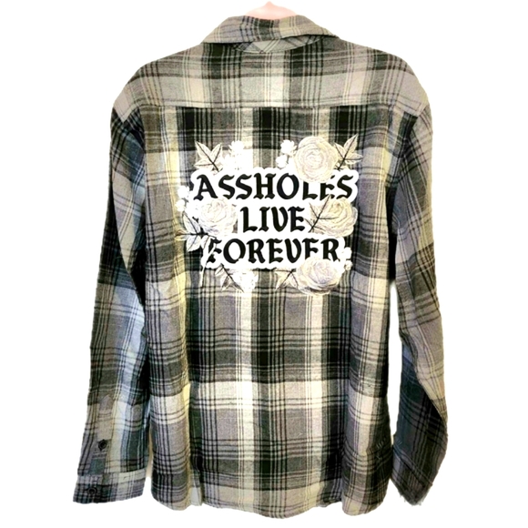 🆕️ Assholes Live Forever Women's Rose Flannel Graphic Shirt - Picture 7 of 12